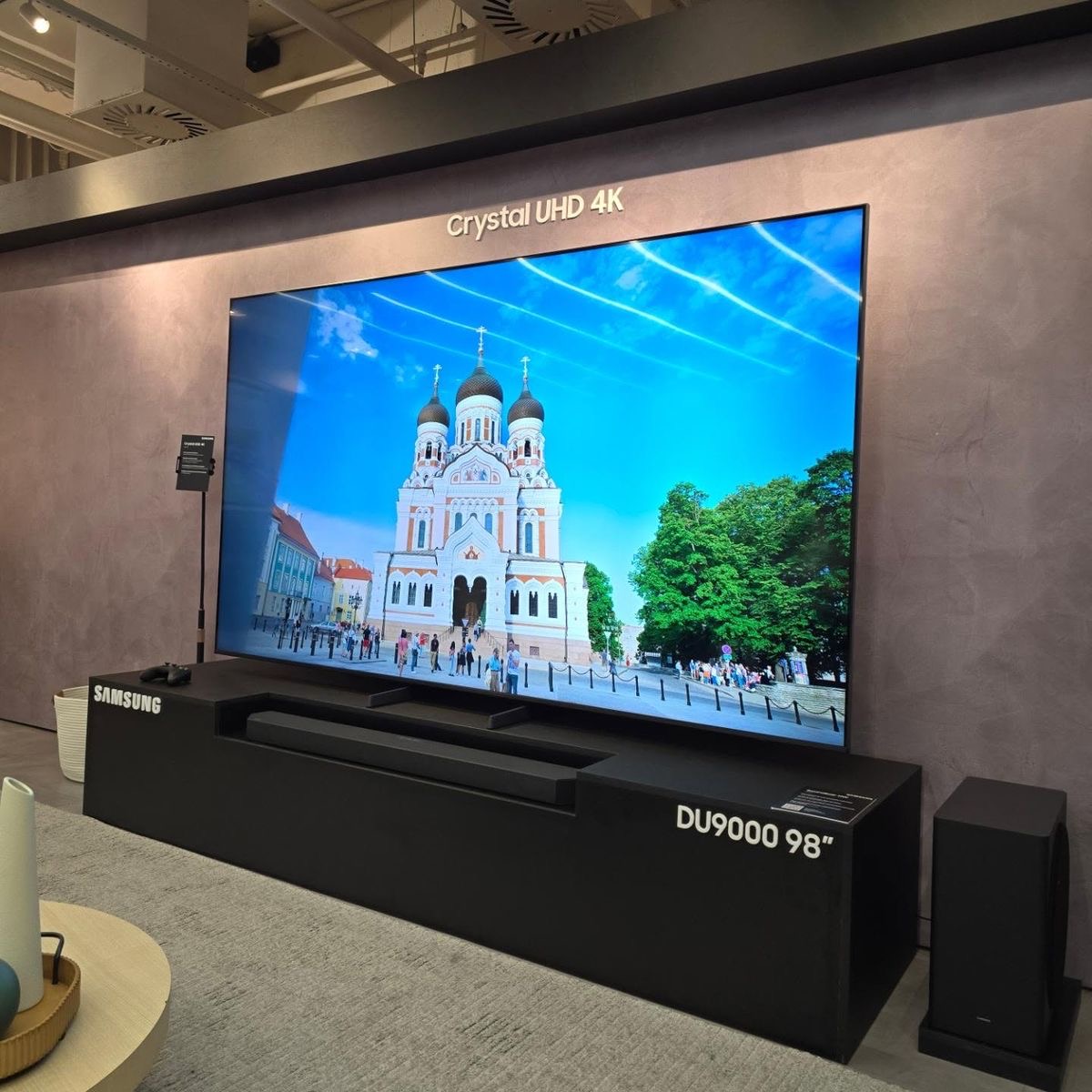 Shes tv samsung 49”